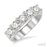 1 1/2 Ctw 5 Stone Round Cut Diamond Wedding Band in 14K White Gold