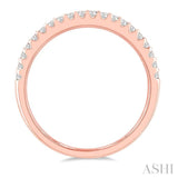 1/4 Ctw Round Cut Diamond Wedding Band in 14K Rose Gold