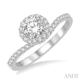 1/2 Ctw Diamond Engagement Ring with 1/4 Ct Round Cut Center Stone in 14K White Gold