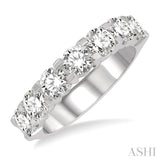 1 1/2 Ctw 7 Stone Round Cut Diamond Wedding Band in 14K White Gold