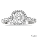 Lovebright Essential Diamond Engagement Ring